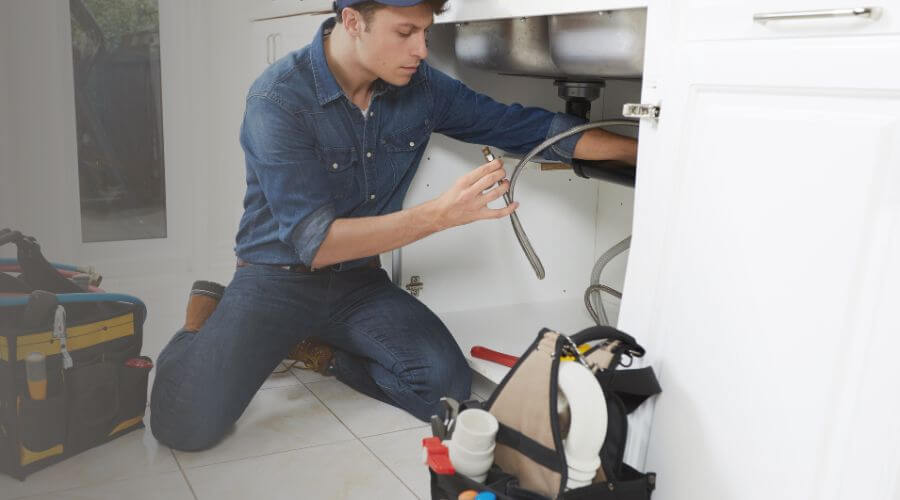 Expert burst pipe repair services in Monroeville, OH